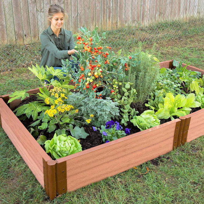 How To Set Up and Maintain Your Raised Garden Bed.